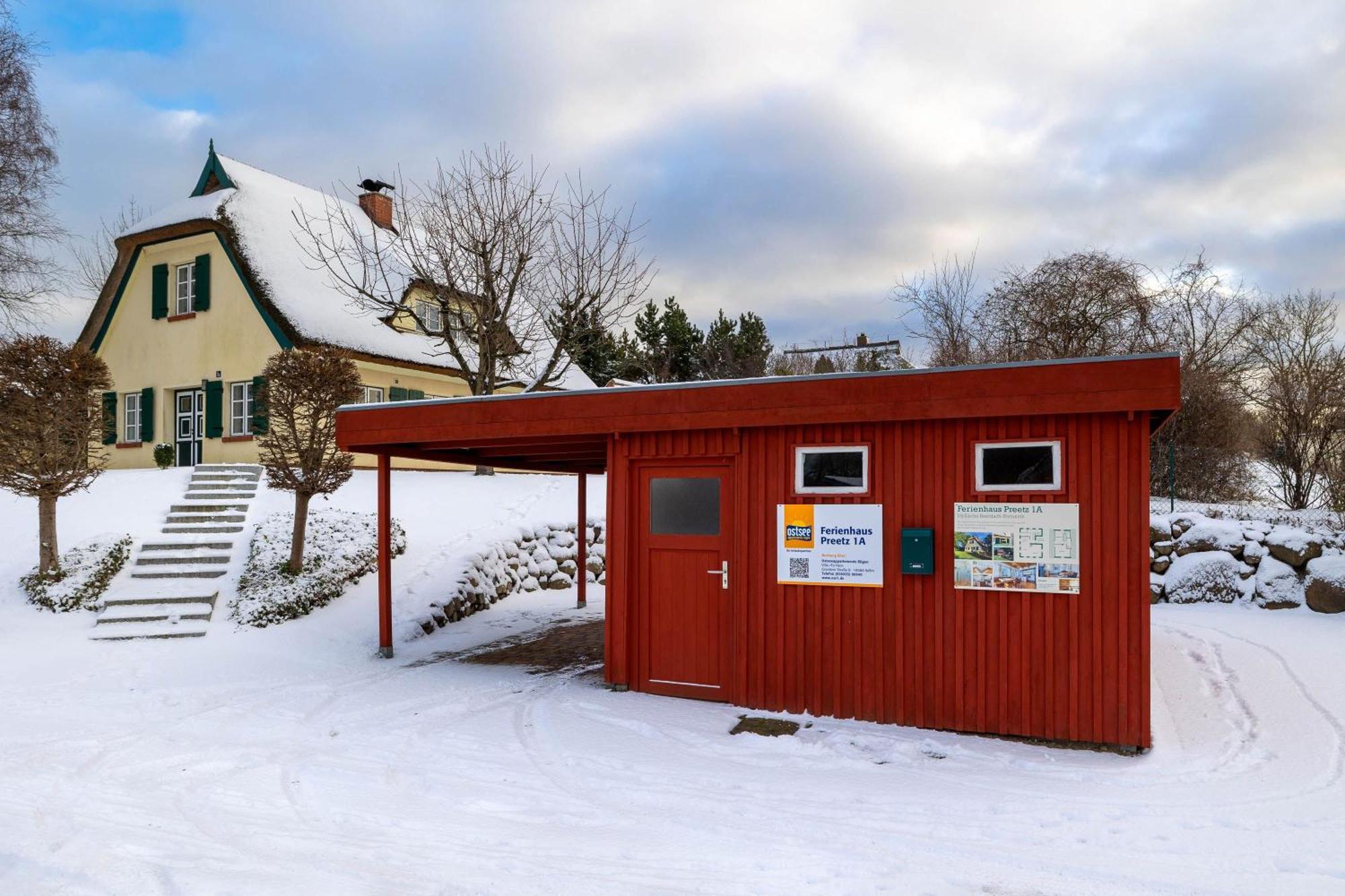 Ferienhaus Preetz 1A - Idylle Unter Reet Burtevitz Exteriör bild