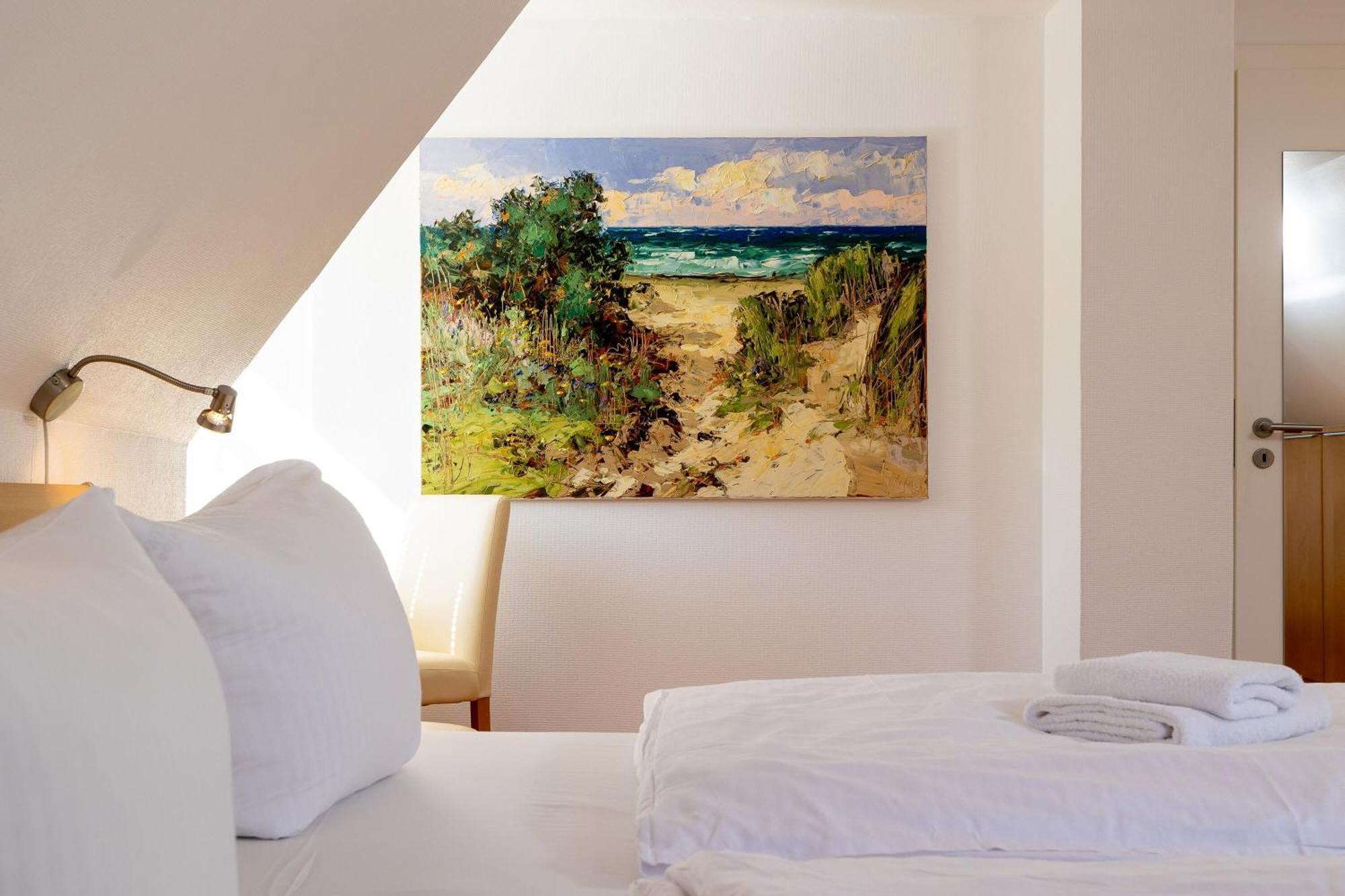 Ferienhaus Preetz 1A - Idylle Unter Reet Burtevitz Exteriör bild